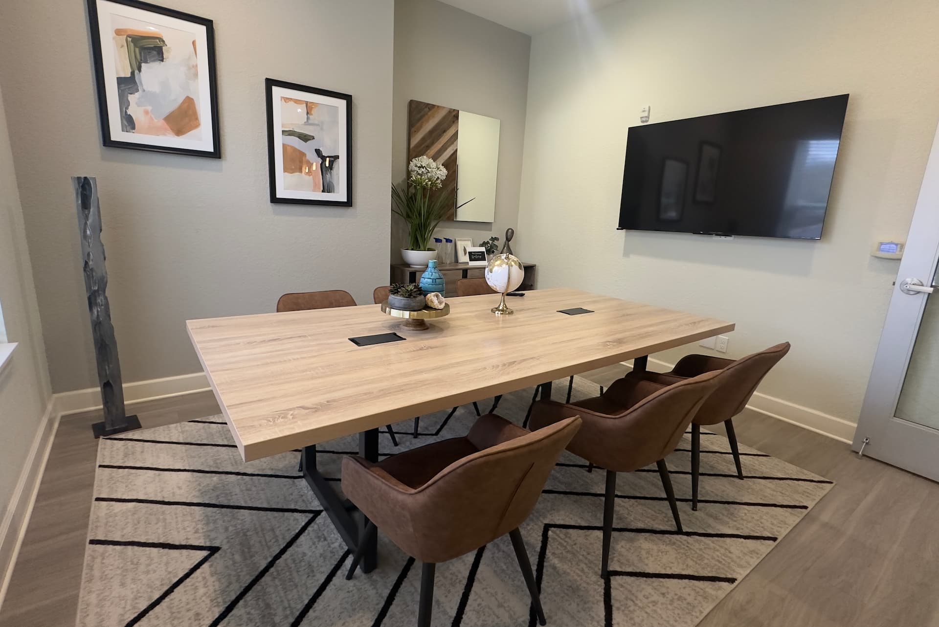 Photos of Springs at Knapp's Crossing in Grand Rapids, MI